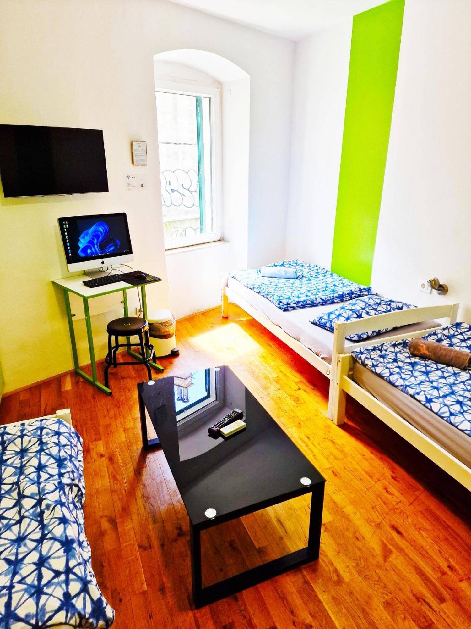 Croparadise Hostel Split Eksteriør bilde