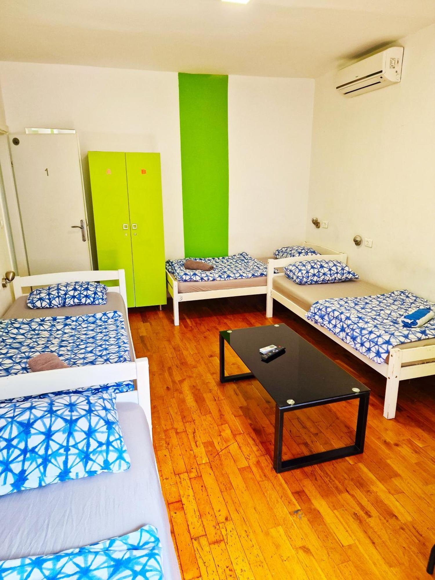 Croparadise Hostel Split Eksteriør bilde