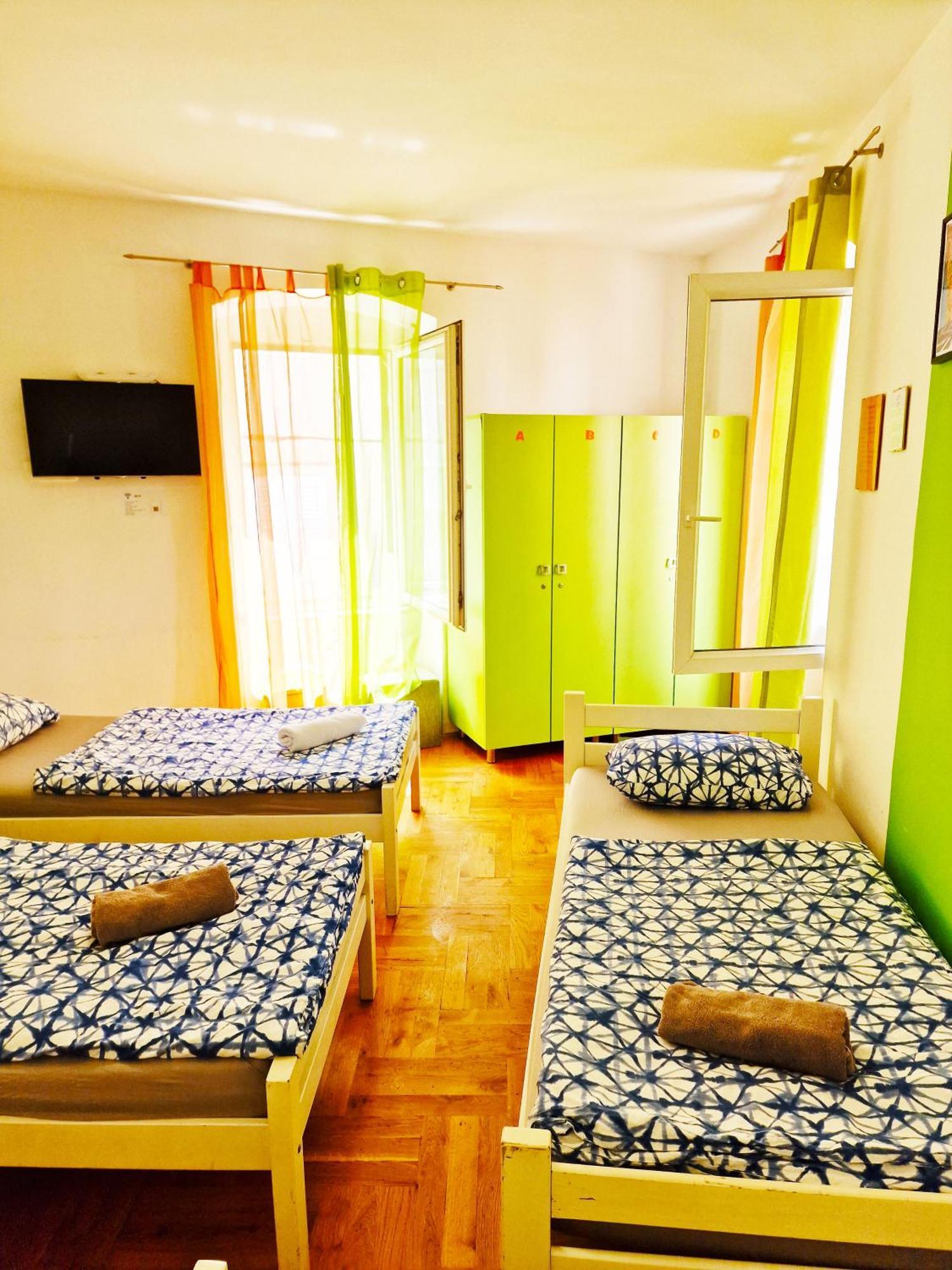 Croparadise Hostel Split Eksteriør bilde