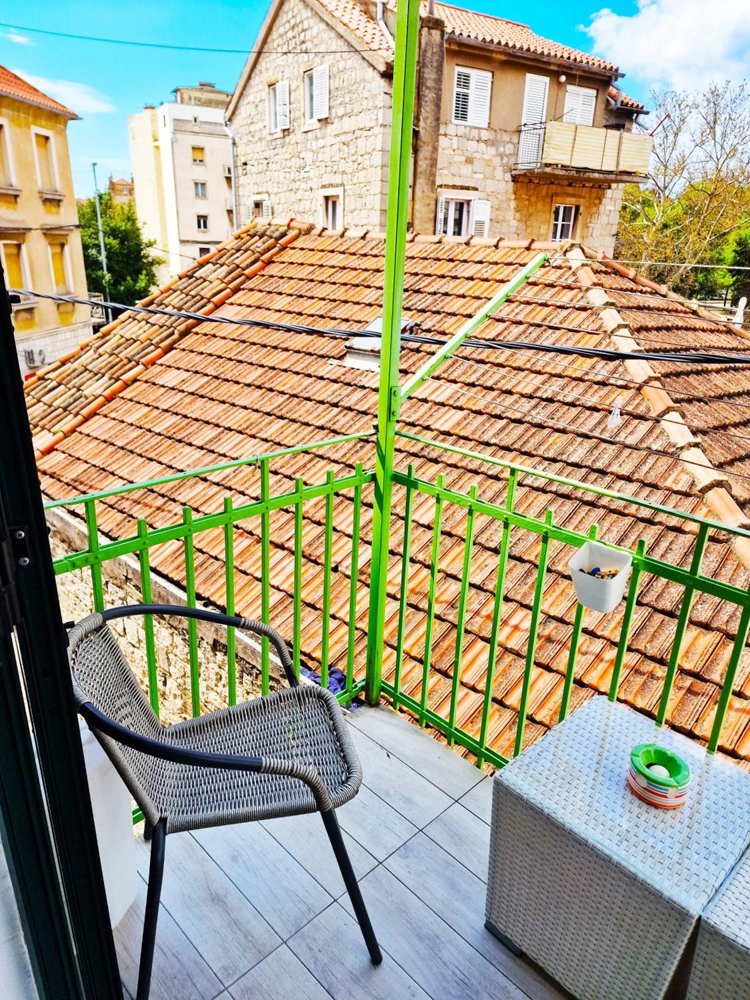 Croparadise Hostel Split Eksteriør bilde