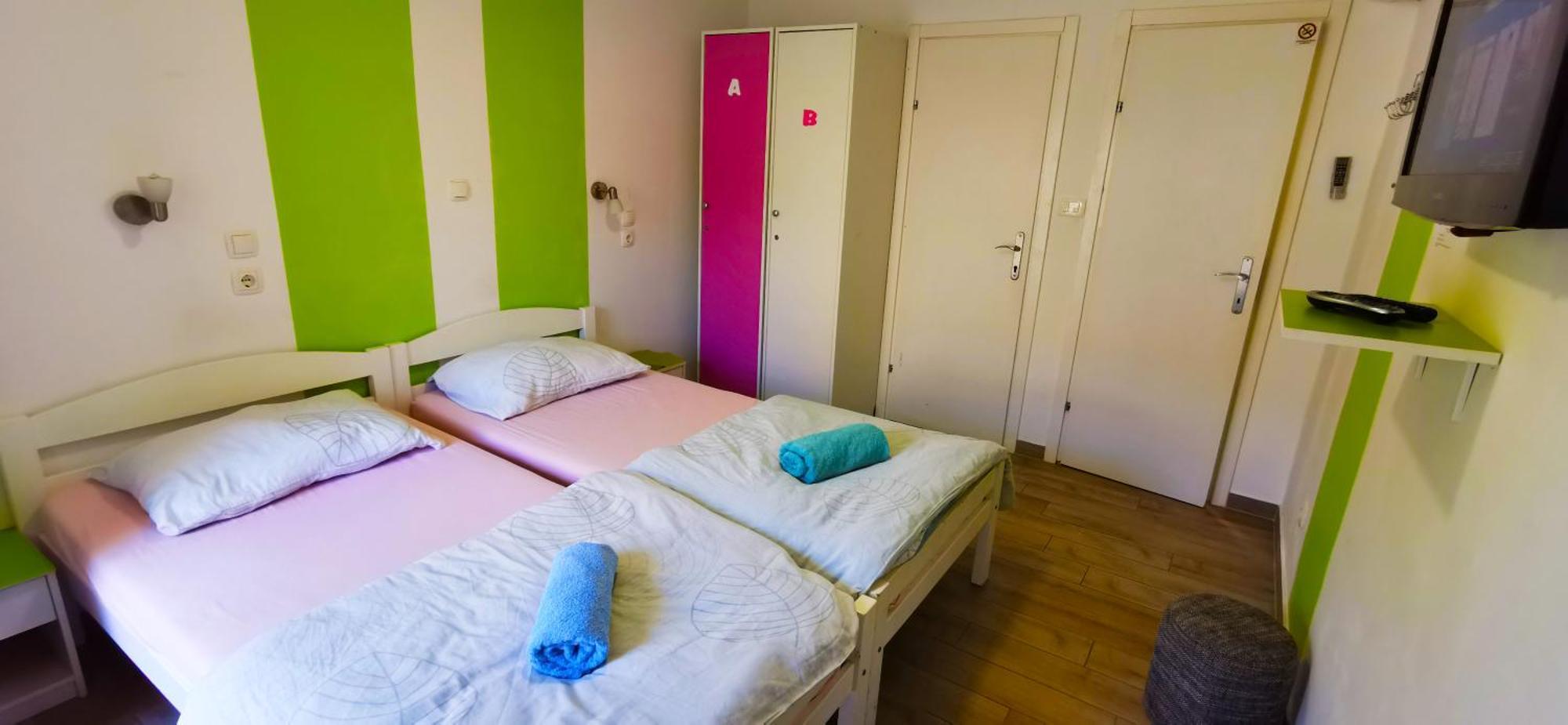 Croparadise Hostel Split Eksteriør bilde